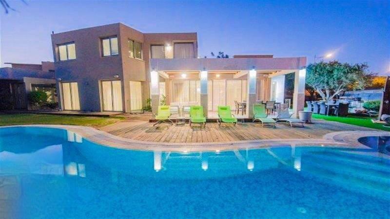 וילה מנגו פרימיום אילת דרום  4  נופש - וי פור ויקיישן - V for Vacation