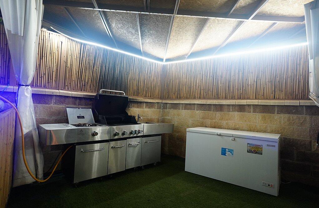 אחוזת ענבי הגפן מרכז  34  נופש - וי פור ויקיישן - V for Vacation