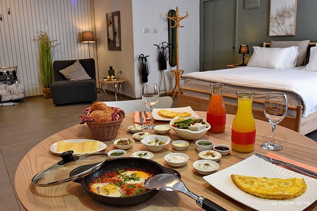 אחוזה בשניים צפון  6  נופש - וי פור ויקיישן - V for Vacation