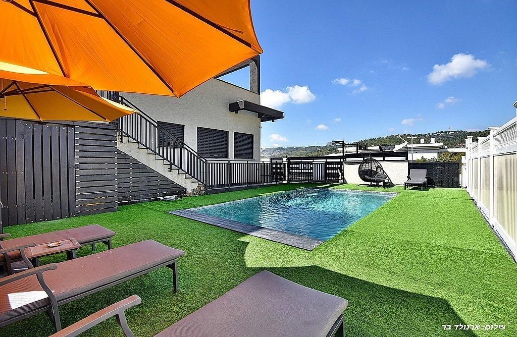 אחוזת יערה צפון  26  נופש - וי פור ויקיישן - V for Vacation