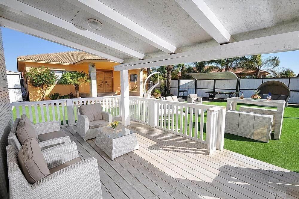 אחוזת בר דרום  13  נופש - וי פור ויקיישן - V for Vacation