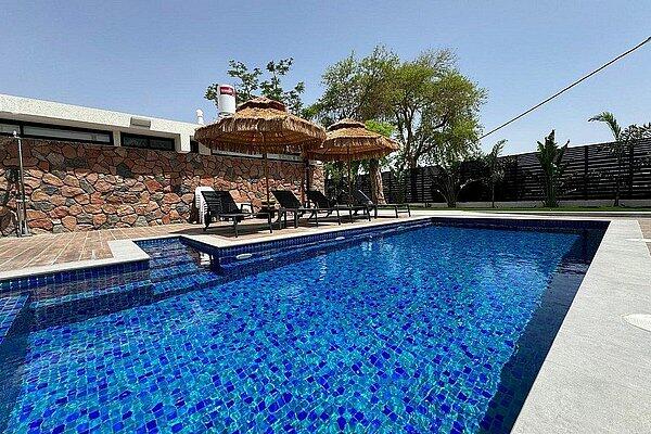 לואיס בוטיק דרום  19  נופש - וי פור ויקיישן - V for Vacation