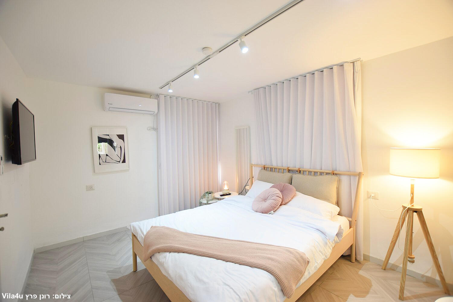 סוויטות רומאנס צפון  12  נופש - וי פור ויקיישן - V for Vacation