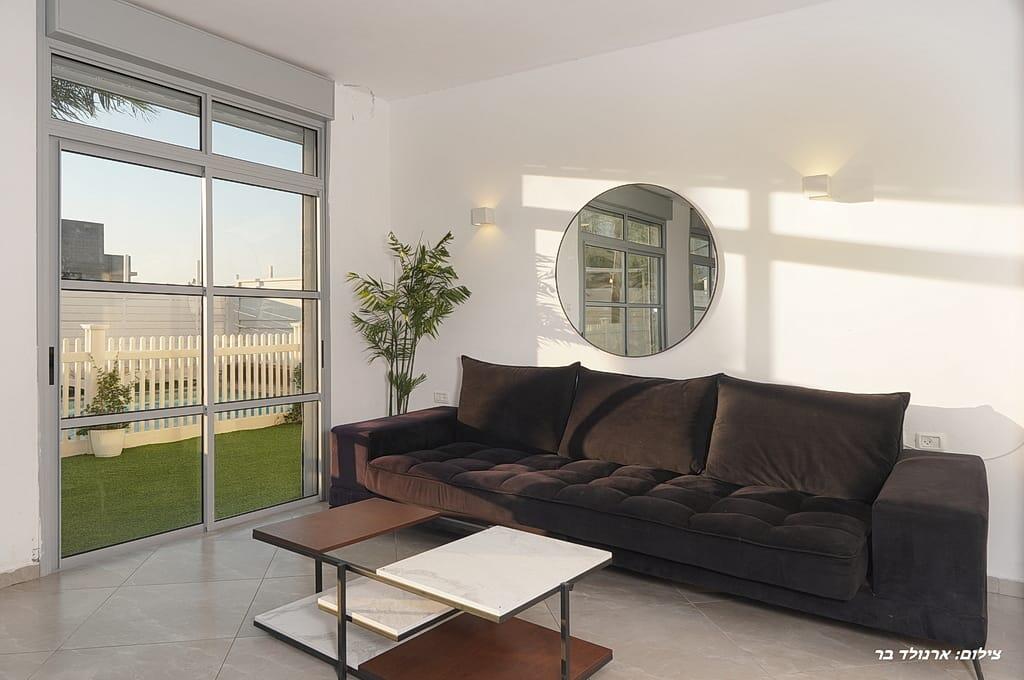 וילה דקל כחול צפון  41  נופש - וי פור ויקיישן - V for Vacation