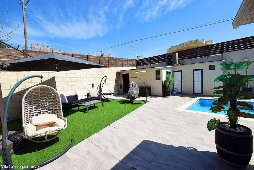 וילה אלין צפון  33  נופש - וי פור ויקיישן - V for Vacation