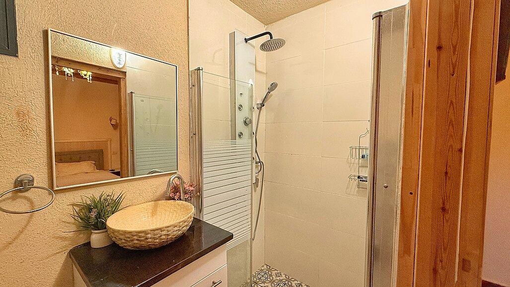 וילה לאונרדו בטבע צפון  31  נופש - וי פור ויקיישן - V for Vacation