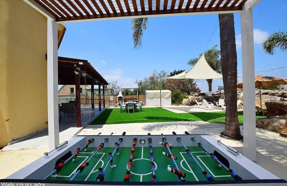 וילה ארבל 74 צפון  4  נופש - וי פור ויקיישן - V for Vacation