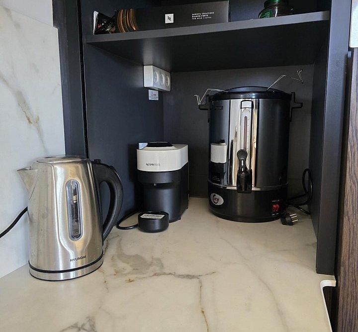 וילה עדן הילס - Eden Hills מרכז  39  נופש - וי פור ויקיישן - V for Vacation