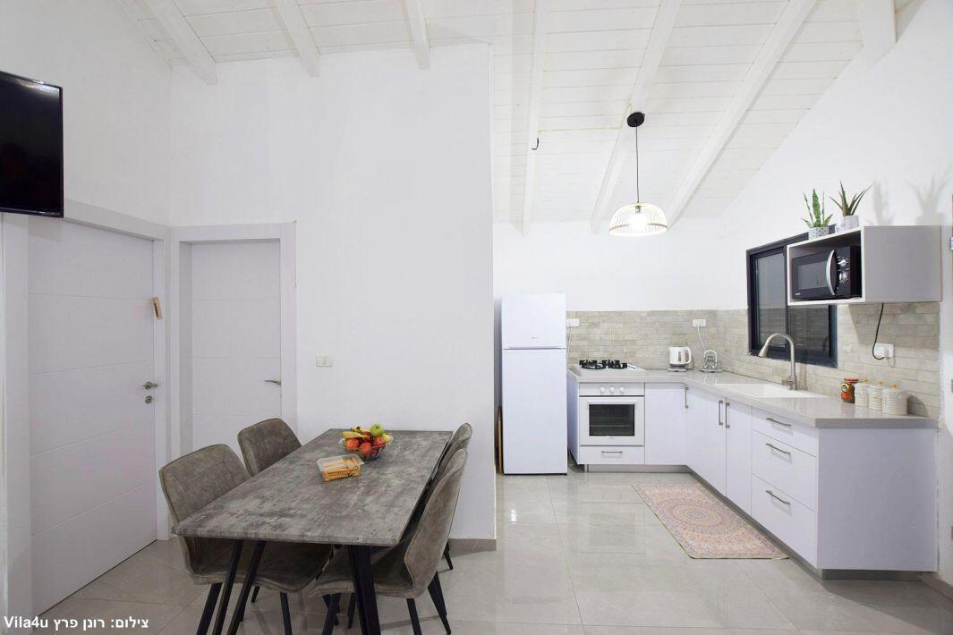 נווה בגליל צפון  6  נופש - וי פור ויקיישן - V for Vacation