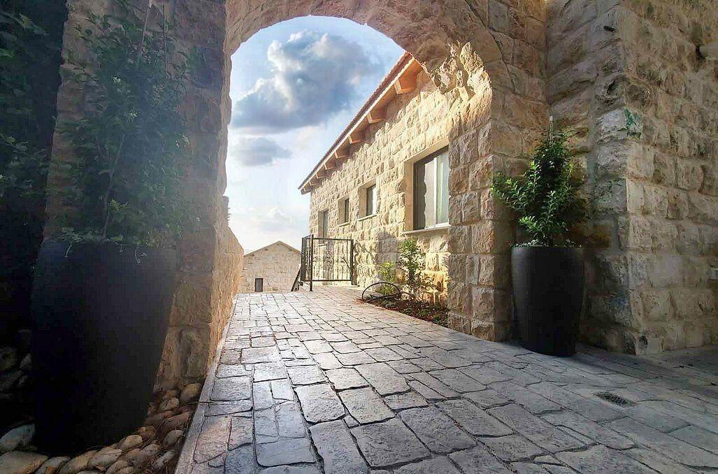 הוד ראשונים צפון  6  נופש - וי פור ויקיישן - V for Vacation