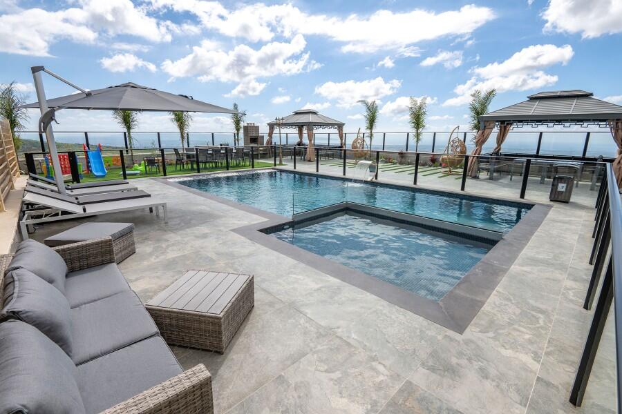 וילה נוף לים ירכא צפון  33  נופש - וי פור ויקיישן - V for Vacation