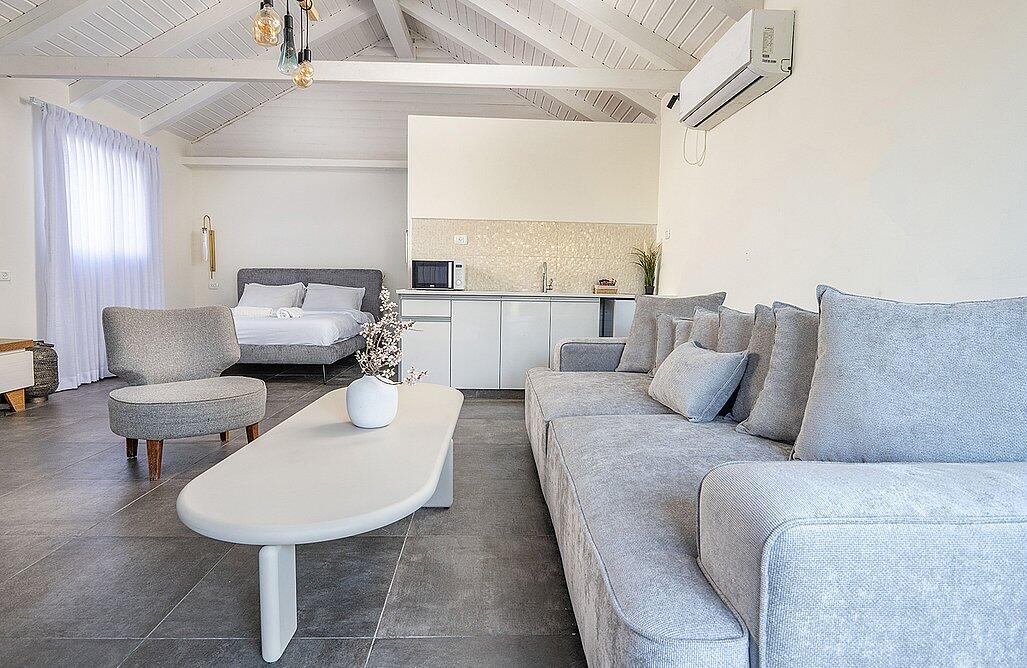 אריאה גליל צפון  15  נופש - וי פור ויקיישן - V for Vacation