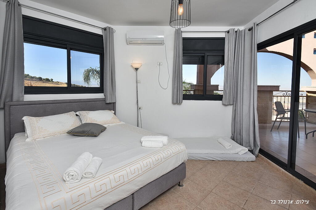 וילה יערות הדבש צפון  10  נופש - וי פור ויקיישן - V for Vacation