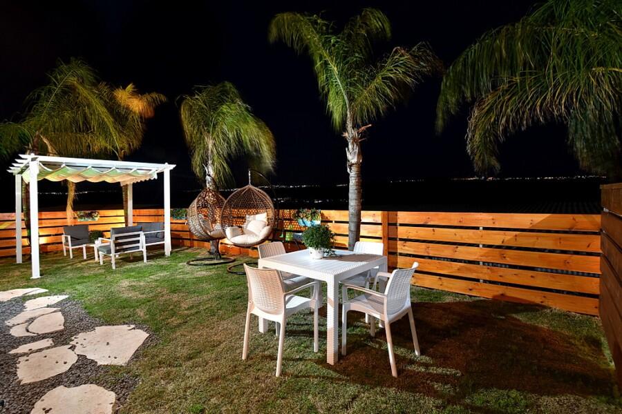 נחלים בקתות בטבע צפון  32  נופש - וי פור ויקיישן - V for Vacation