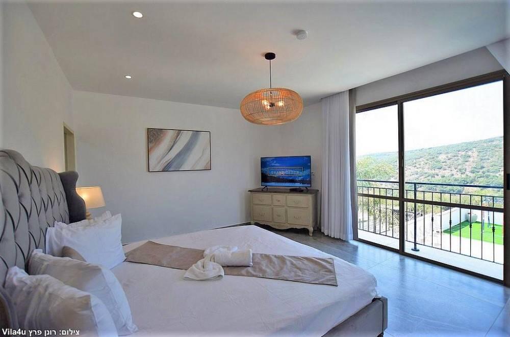 וילה גרנד רויאל פמילי צפון  10  נופש - וי פור ויקיישן - V for Vacation