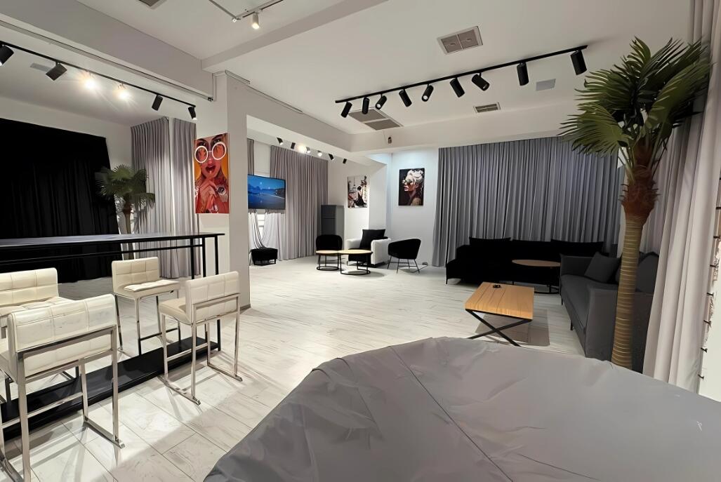 קינג ג'ורג פלייס - King George Place מרכז  16  לופט 4 יו