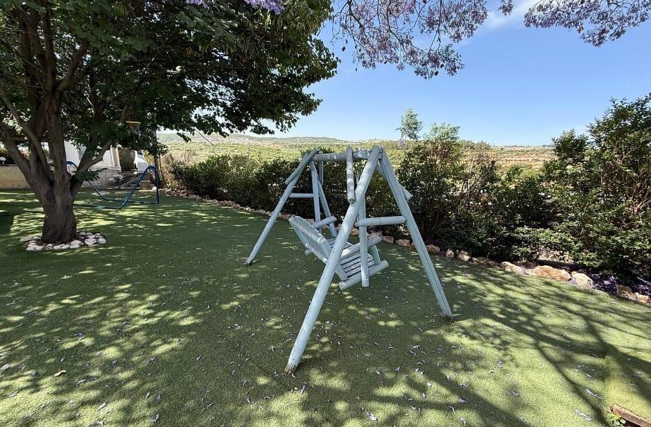 צימרים בצל האלון צפון  37  נופש - וי פור ויקיישן - V for Vacation