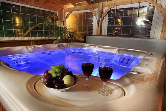 בקתות משי צפון  15  נופש - וי פור ויקיישן - V for Vacation