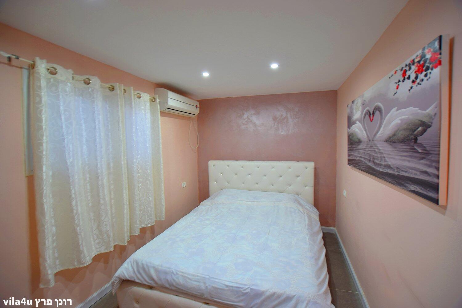 לופט פארטי טיים מרכז  19  לופט 4 יו