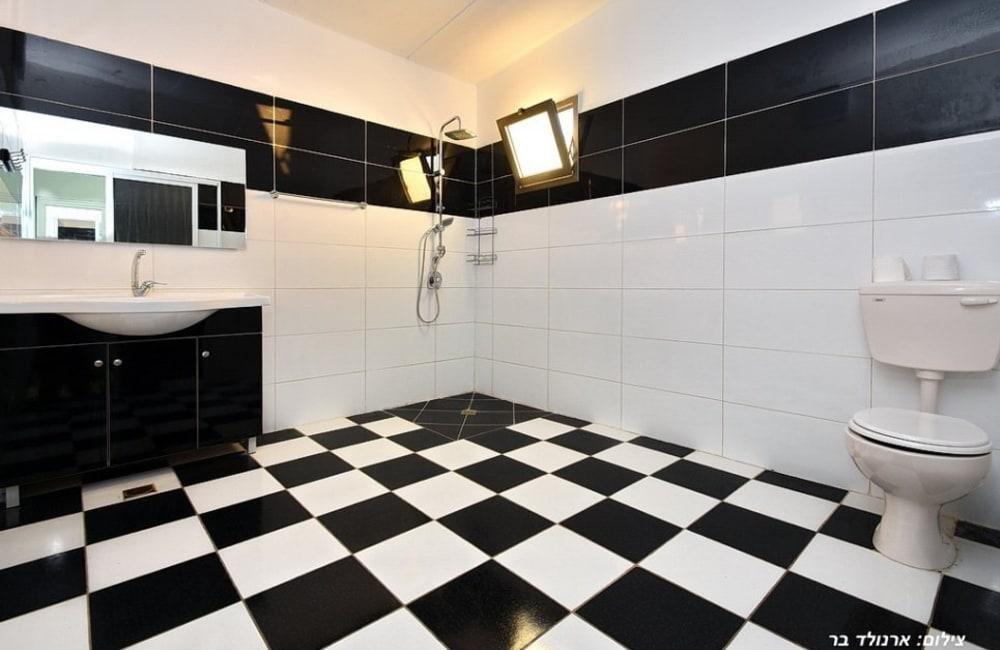 וילה יאניס צפון  11  נופש - וי פור ויקיישן - V for Vacation