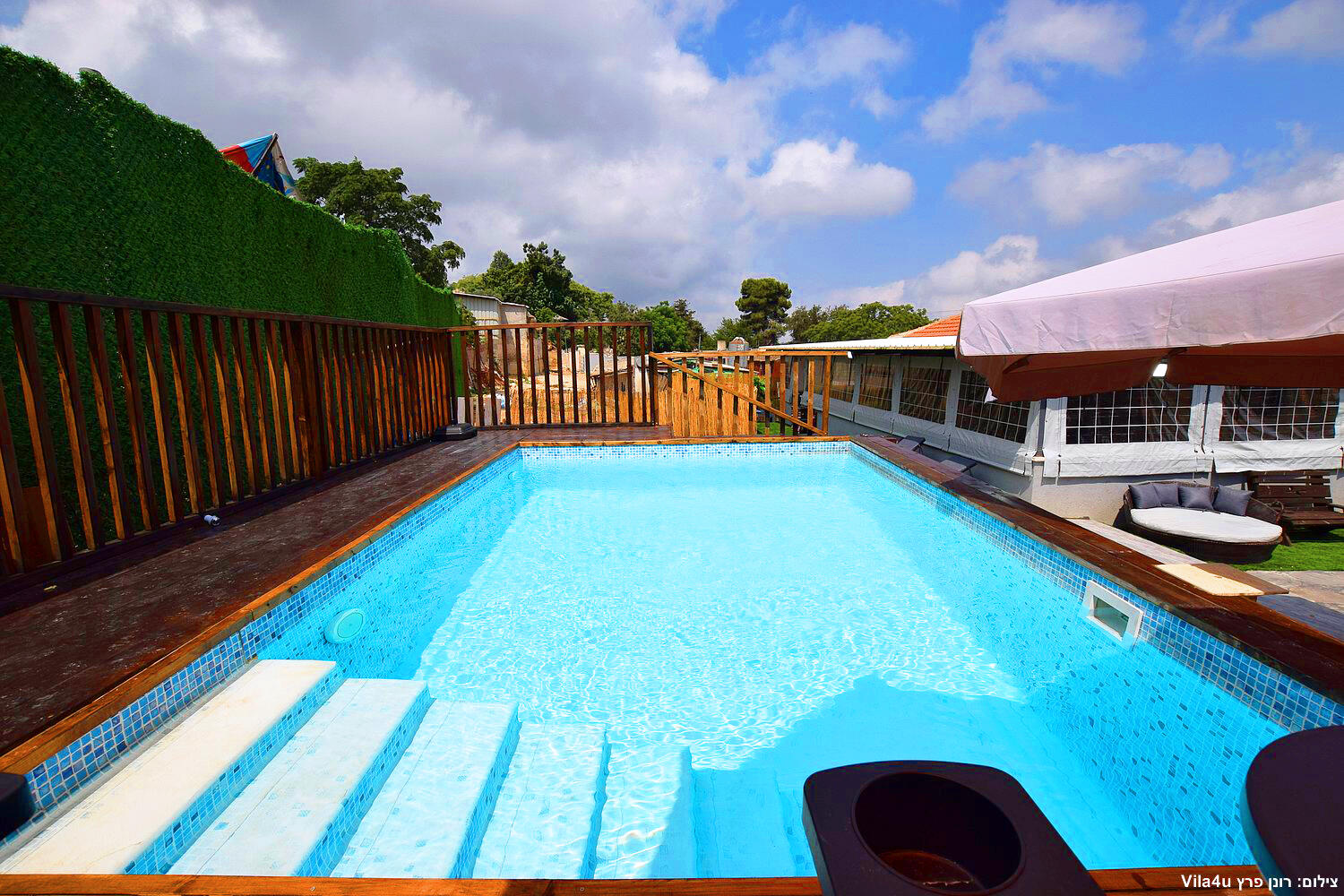 וילה לקשורי - Luxury Villa צפון  1  נופש - וי פור ויקיישן - V for Vacation