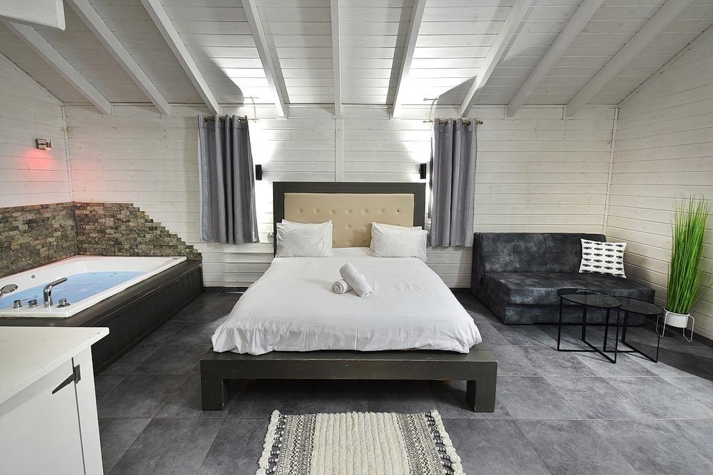 אחוזת הראל בגליל צפון  12  נופש - וי פור ויקיישן - V for Vacation