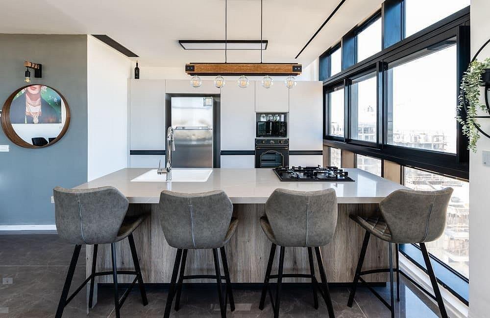 פנטהאוז ראם מרכז  19  נופש - וי פור ויקיישן - V for Vacation