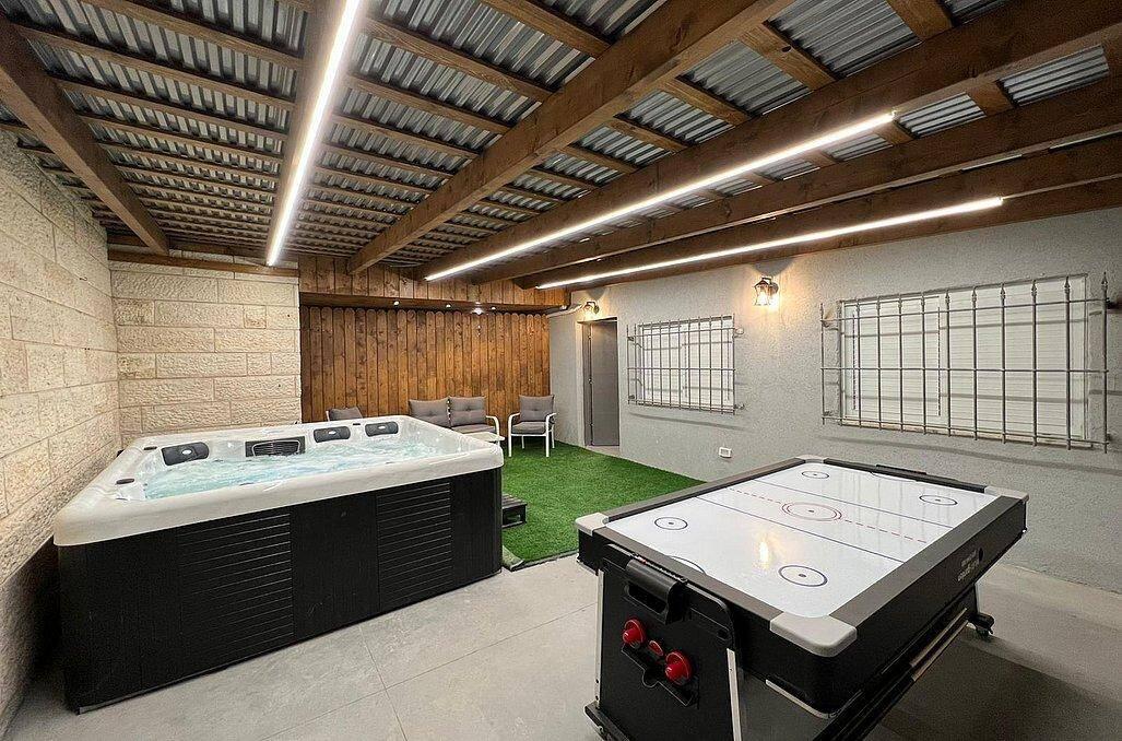 אחוזת לי ריזורט מרכז  5  נופש - וי פור ויקיישן - V for Vacation