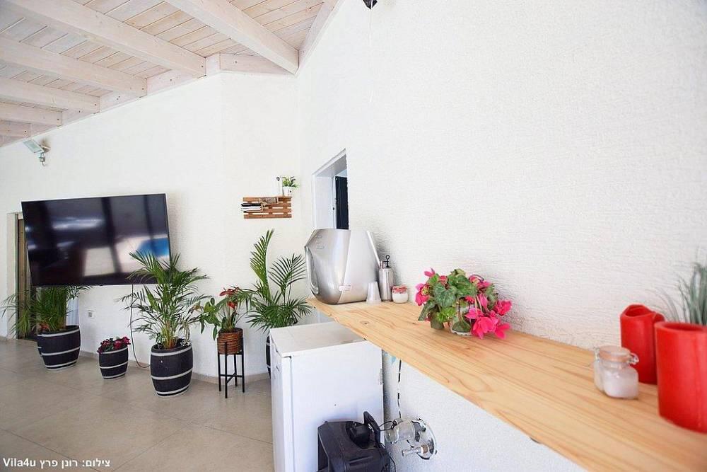 וילה אלין צפון  15  נופש - וי פור ויקיישן - V for Vacation