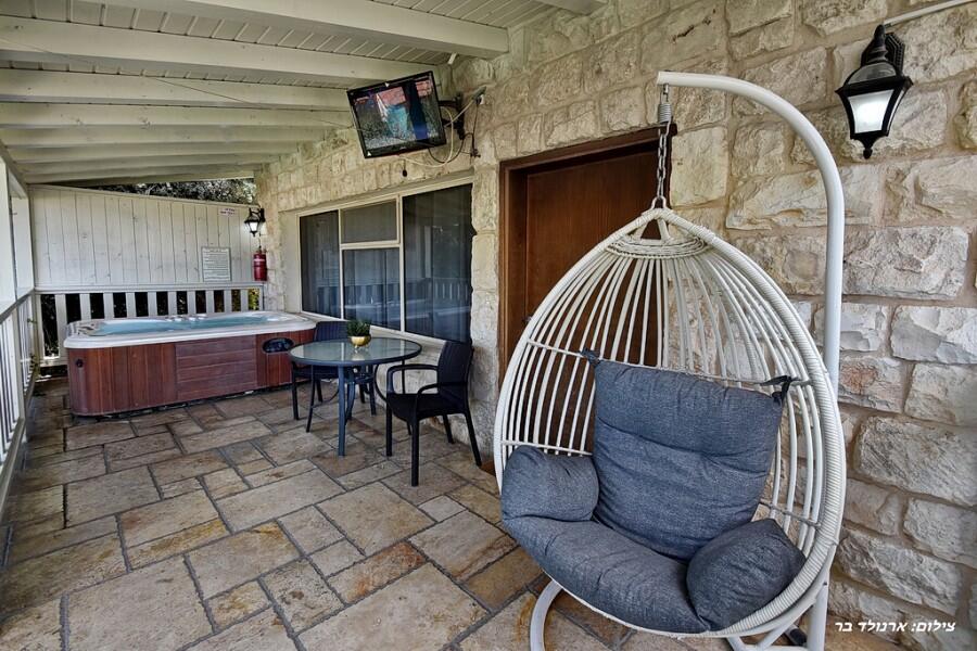 סוויטות חוויה בגורן צפון  16  נופש - וי פור ויקיישן - V for Vacation