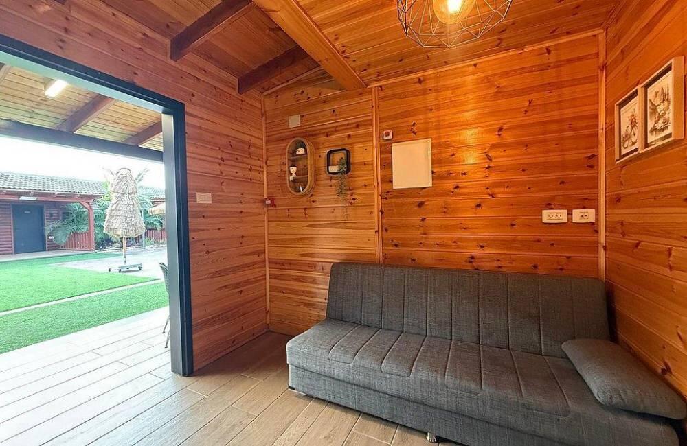 אחוזת עץ הזית צפון  15  נופש - וי פור ויקיישן - V for Vacation