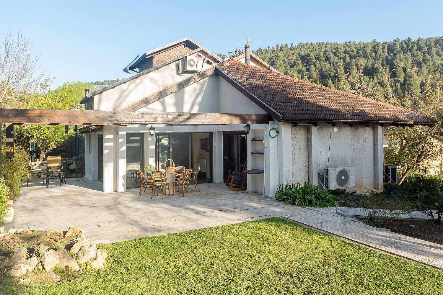 וילה בית זית מרכז  45  נופש - וי פור ויקיישן - V for Vacation