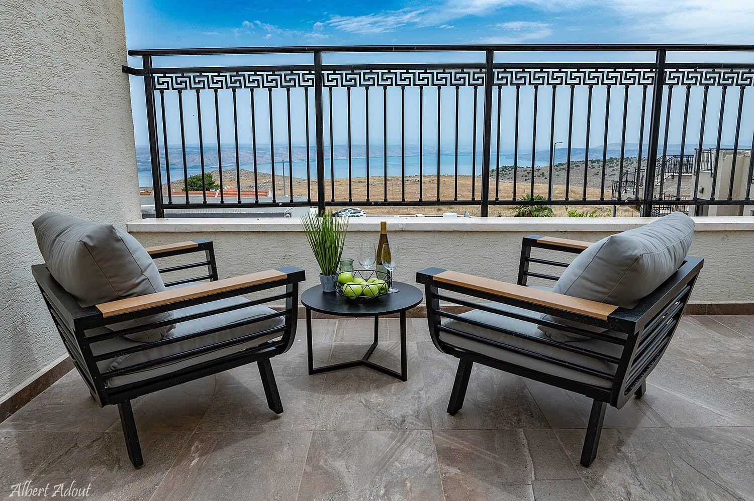 אחוזת לידר צפון  17  נופש - וי פור ויקיישן - V for Vacation