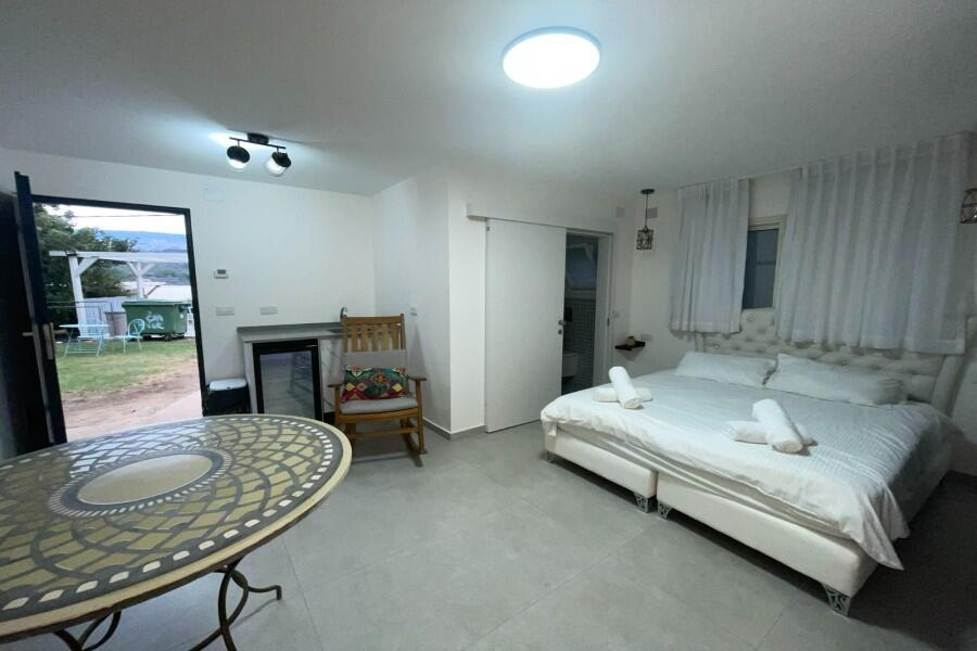 קבוצת פלאזה בוטיק צפון  14  נופש - וי פור ויקיישן - V for Vacation