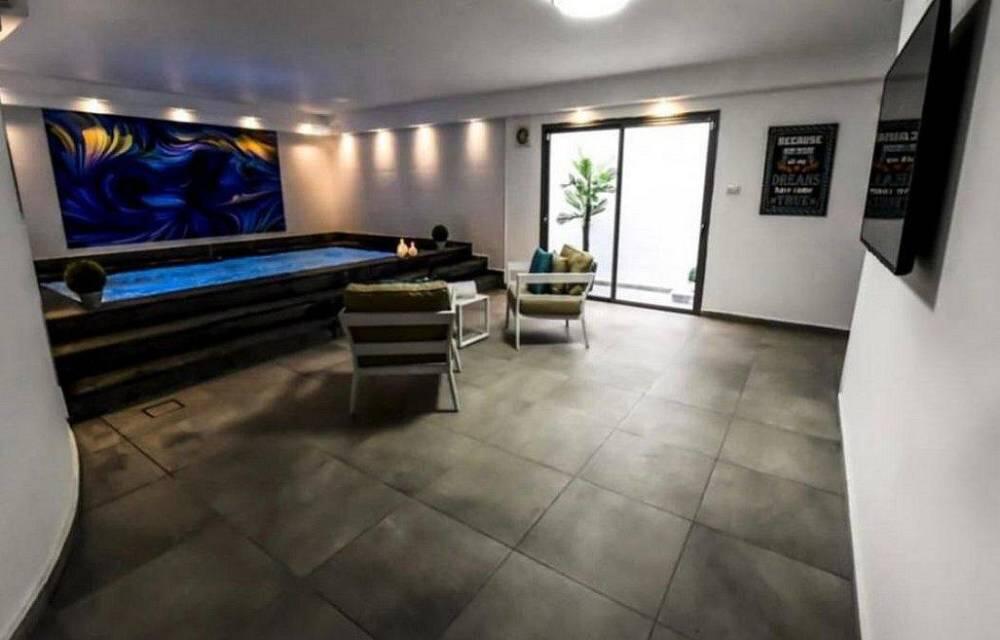 וילה פלורידה אילת דרום  10  נופש - וי פור ויקיישן - V for Vacation