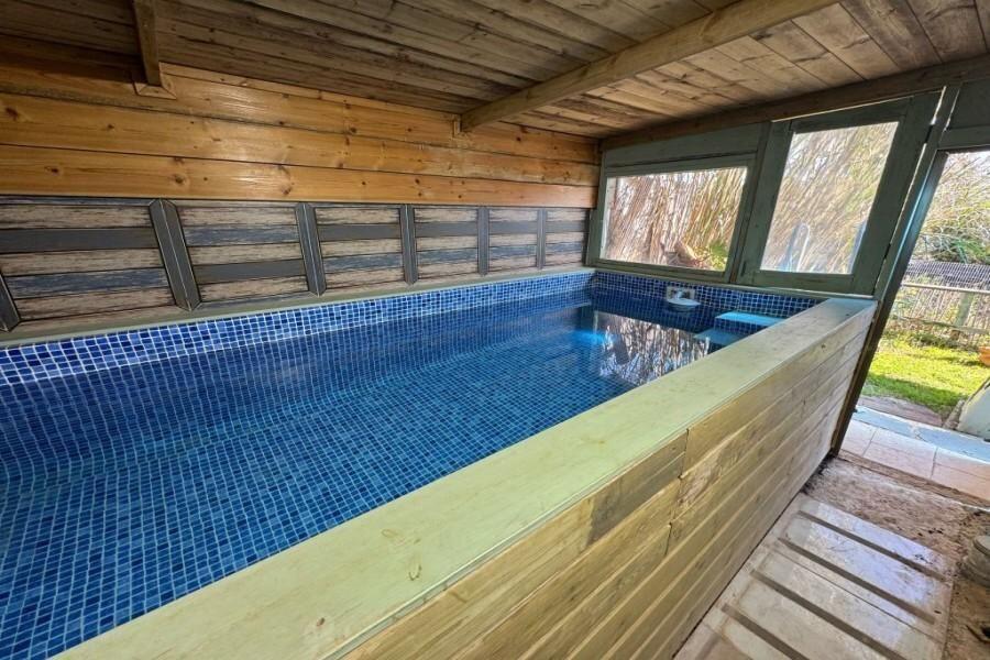 שיר החורש צפון  30  נופש - וי פור ויקיישן - V for Vacation