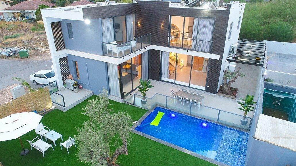 וילה V מגדל צפון  50  נופש - וי פור ויקיישן - V for Vacation