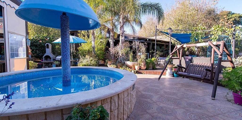 אחוזת מירב השלווה צפון  22  נופש - וי פור ויקיישן - V for Vacation