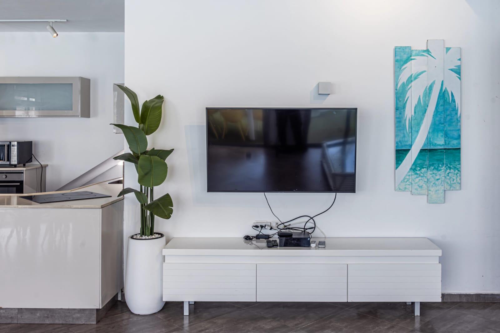 אחוזת דקל לבן בוטיק צפון  8  נופש - וי פור ויקיישן - V for Vacation