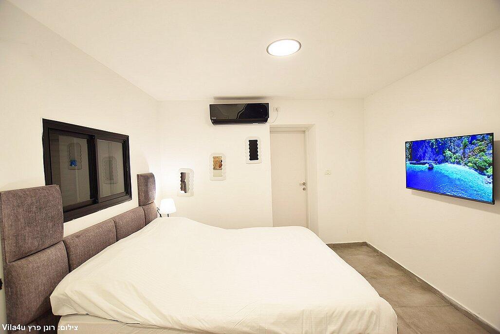 וילה דקל כחול צפון  19  נופש - וי פור ויקיישן - V for Vacation