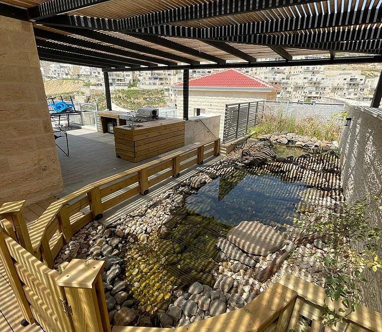 וילה באיילות מרכז  24  נופש - וי פור ויקיישן - V for Vacation