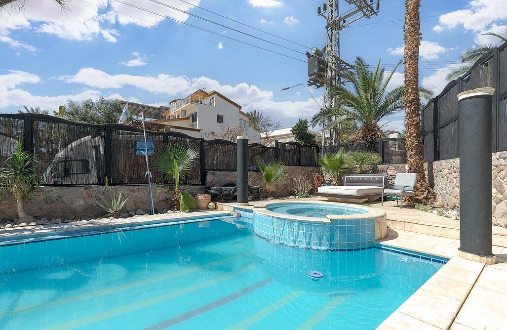 וילה עדן - Villa Eden דרום  15  נופש - וי פור ויקיישן - V for Vacation