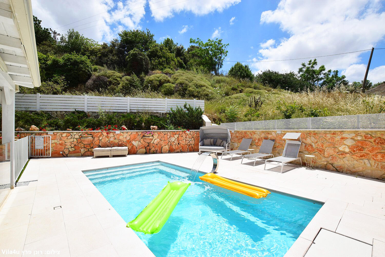 סוויטות רומאנס צפון  19  נופש - וי פור ויקיישן - V for Vacation