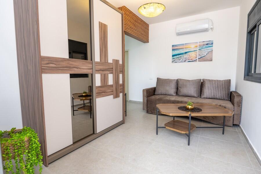 וילה נוף לים ירכא צפון  26  נופש - וי פור ויקיישן - V for Vacation