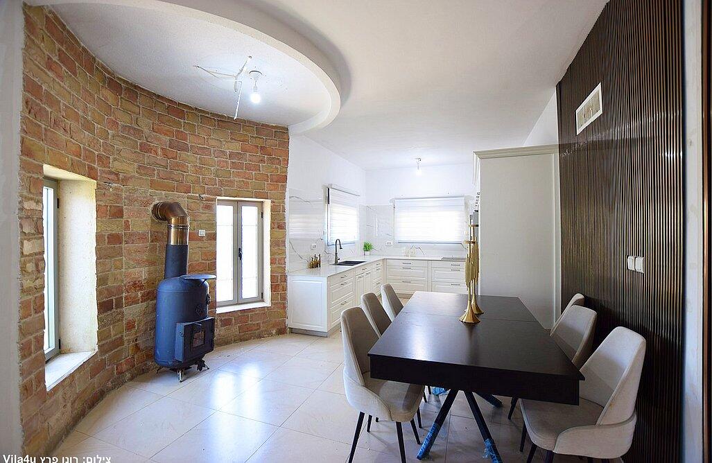 וילה אמור מרכז  14  נופש - וי פור ויקיישן - V for Vacation