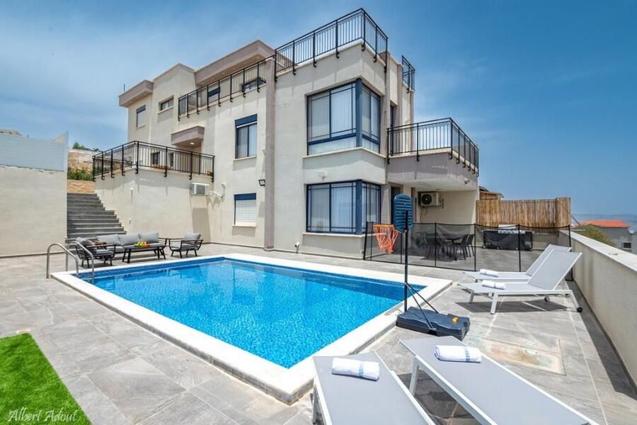 אחוזת לידר צפון  2  נופש - וי פור ויקיישן - V for Vacation