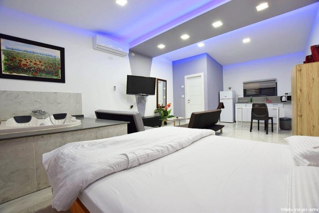 אחוזת הסתיו למרגלות הגלבוע צפון  11  נופש - וי פור ויקיישן - V for Vacation