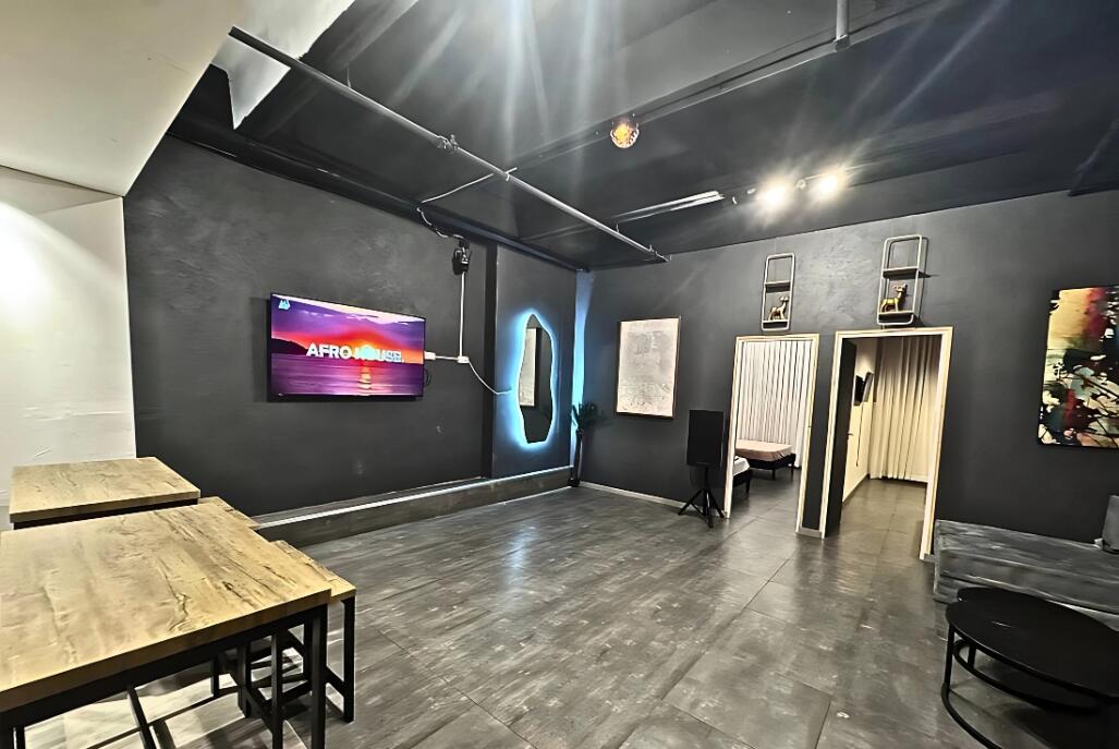 סניורה סוויט | Senyora Suite TLV מרכז  12  לופט 4 יו