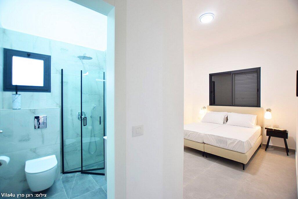 אחוזת אברהם בוטיק מרכז  29  נופש - וי פור ויקיישן - V for Vacation