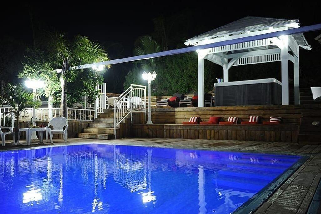 אחוזת אופוריה צפון  29  נופש - וי פור ויקיישן - V for Vacation